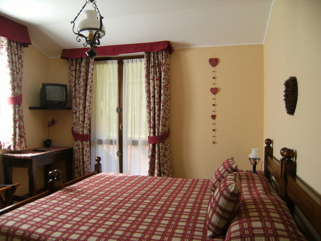 Albergo Thurwieser Santa Caterina Valfurva Exterior photo