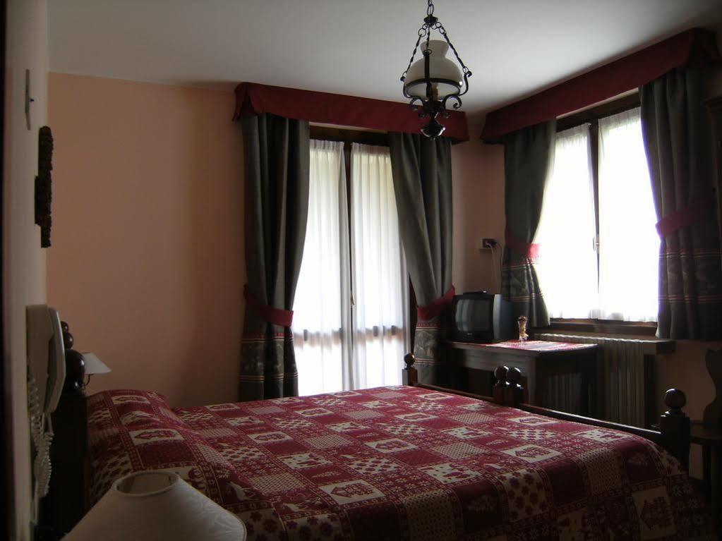 Albergo Thurwieser Santa Caterina Valfurva Exterior photo